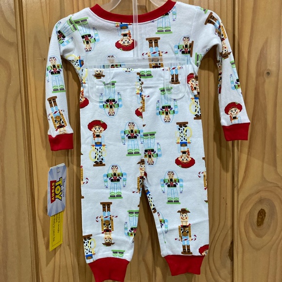 🎄Disney Pixar Toy Story 2 Piece Pajama Set🎄 - Picture 2 of 5